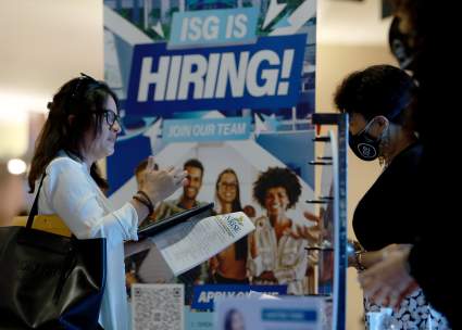 Aumentan los puestos de empleo en Estados Unidos: ¿Cuántos hubo en junio?