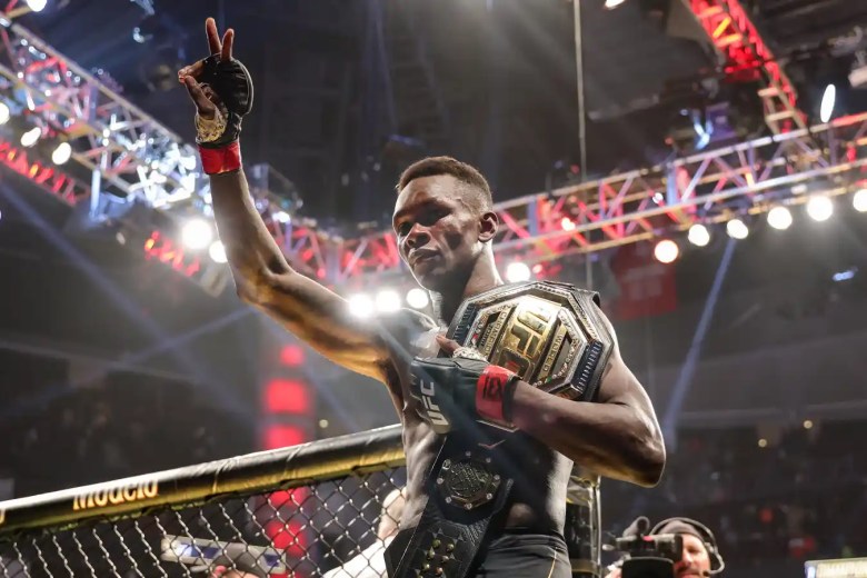 Israel Adesanya se enfrentará a Jared Cannonier en UFC 276 el sábado.