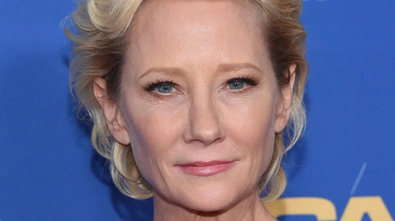 Anne Heche ha muerto.