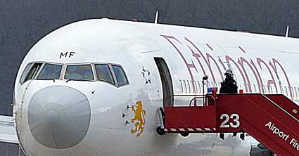 Peligro en el aire: Dos pilotos se quedan dormidos en pleno vuelo y se pasan de destino