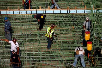 Cheques para trabajadores: Buscan a 1,300 para darles $3 millones: ¿Quiénes califican?