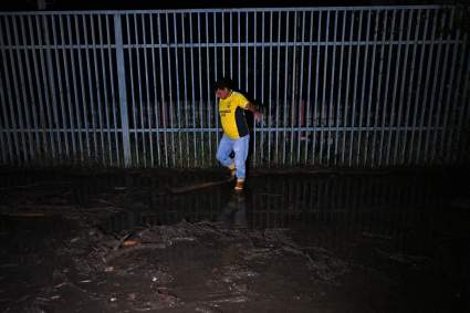Venezuela: Dramático desborde de un río provoca tres muertes – Videos