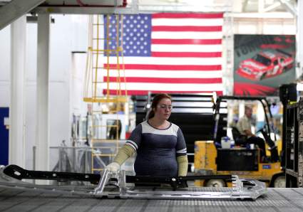Empleo en EEUU: El dato que alivia al gobierno de Joe Biden