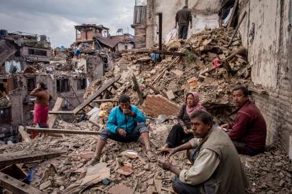 Terremoto en Nepal deja muertos y heridos: Imágenes fuertes