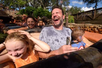 Insólito: Fanáticos venden agua de Splash Mountain tras su cierre: ¿Cómo se compra?