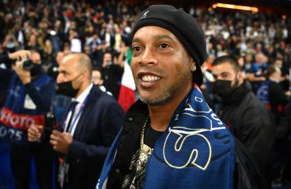 ¡Ronaldinho vuelve a jugar al fútbol! ¿Para qué equipo jugará el brasileño?