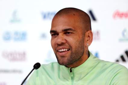 Exesposa de Dani Alves defiende al futbolista durante una entrevista  – AUDIO