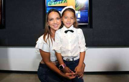 Adamari López y Toni Costa le celebran un cumpleaños “aterrador” a su hija Alaïa