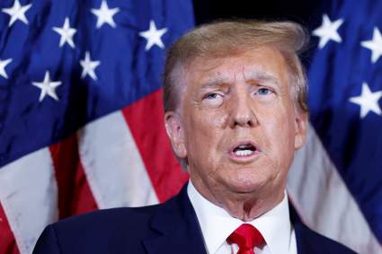 Una actriz porno y una suma millonaria: La investigación que preocupa a Donald Trump