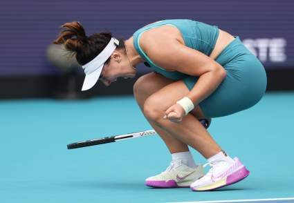 Llanto y dolor: Bianca Andreescu sufre horrible lesión de tobillo en Miami – VIDEO