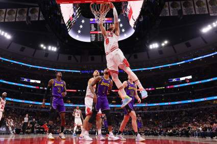 Bochorno en la NBA: Stipper brinda show erótico en medio de un partido – Video