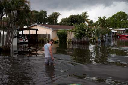 Fort Lauderdale bajo agua: Así quedó la ciudad tras la tormenta – Videos