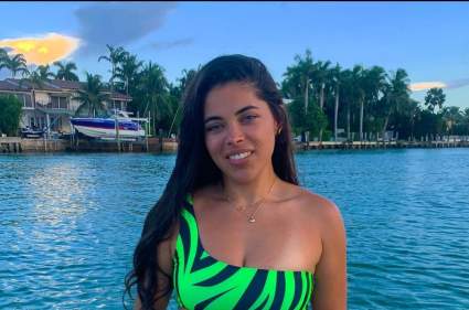 El diminuto y atrevido bañador con el que la Pantera Novoa dio de qué hablar: [VIDEO]