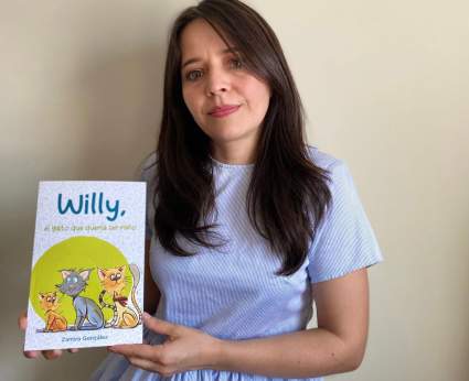 “Willy, el gato que quería ser niño”: Una historia de perseverancia de Zamira González