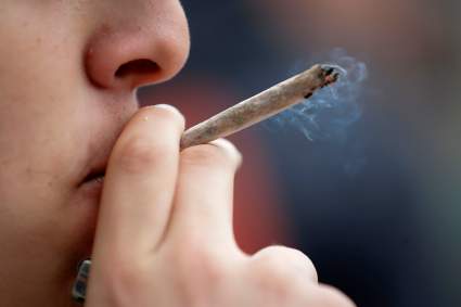 Alerta por la marihuana: Un nuevo estudio asegura que causa grave trastorno mental
