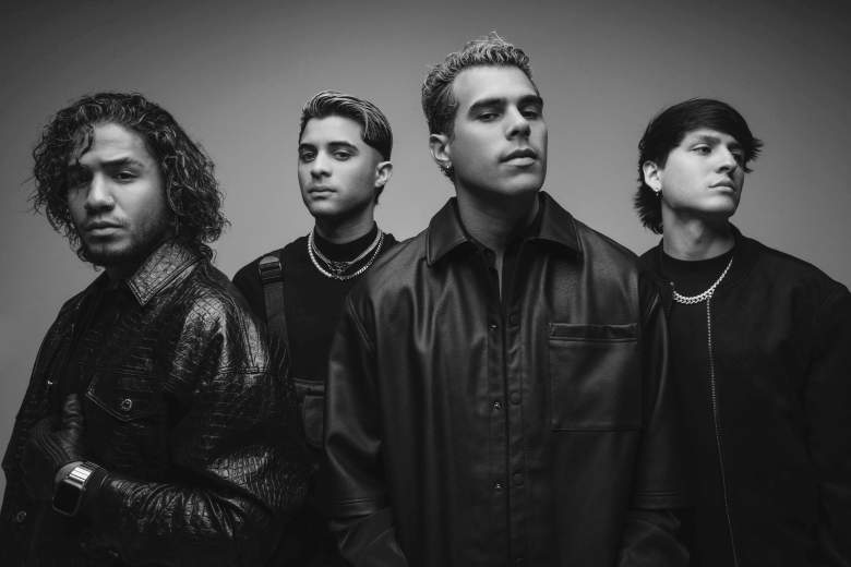 CNCO lanza último tema como banda