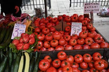 El jugo de tomate puede matar bacterias que nos hacen enfermar