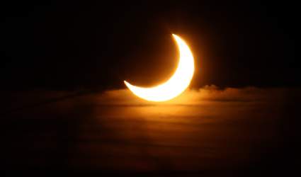 Eclipse total de Sol de 2024: ¿Cuándo y cómo verlo?