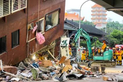 Nueve muertos y cientos de heridos tras terremoto en Taiwán