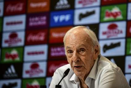 Muere César Luis Menotti, campeón del mundo con Argentina