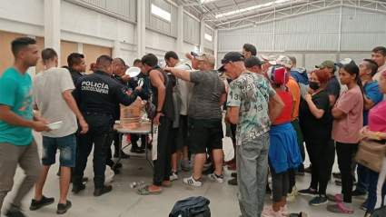 Rescatan a más de 200 migrantes en el centro de México