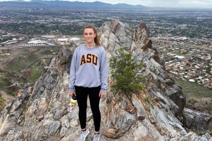 Joven muere tras caer de montaña en el parque Yosemite en California