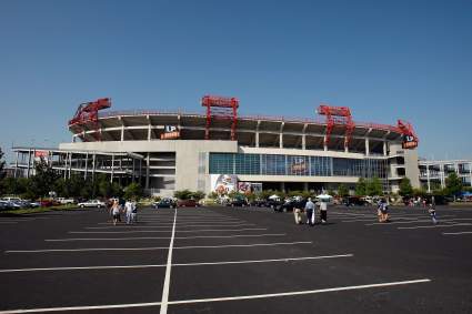 Encuentran restos humanos en el Nissan Stadium de Tennessee
