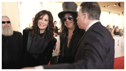 Slash anuncia la muerte de su hijastra a los 25 años