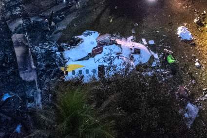 Avión se estrella en Brasil y mueren 61 personas – IMÁGENES FUERTES