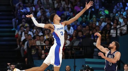 Mira a Steph Curry sellar el oro para EE.UU. [VIDEO]
