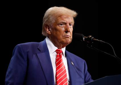 Donald Trump promete acabar la ciudadanía por nacimiento