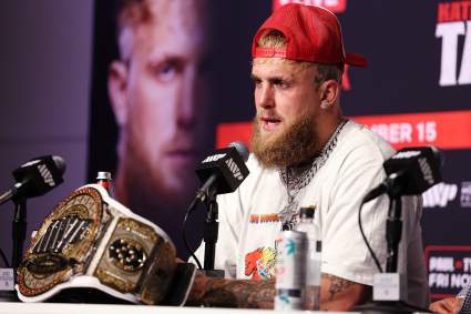 Jake Paul reta a McGregor después de vencer a Mike Tyson