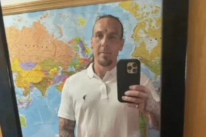 Hallan muerto a hombre en cámara de bronceo de Planet Fitness